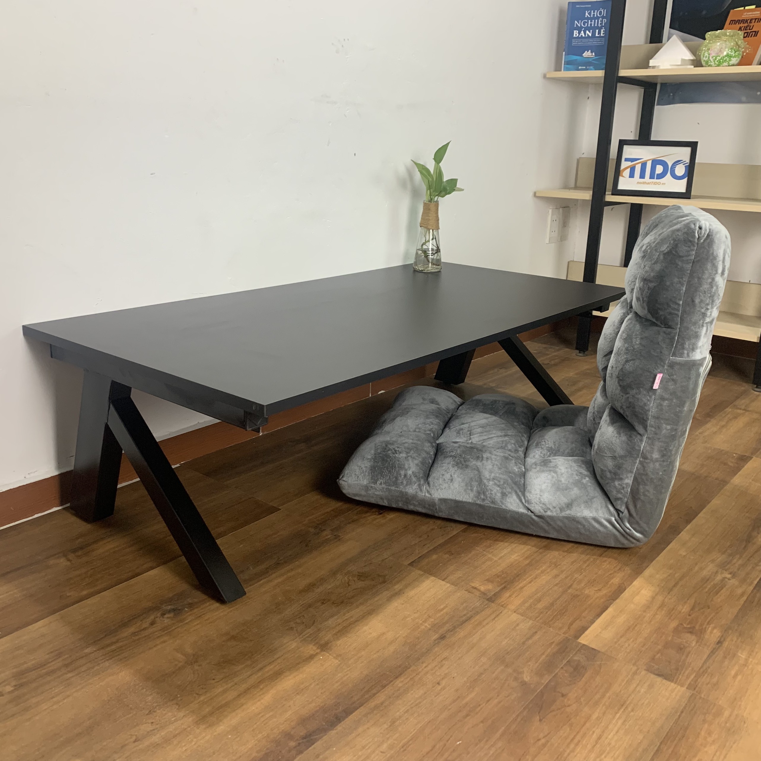 Combo Bàn Và Ghế Bệt Tatami, Chân Sắt Chữ K Cá Tính, Gập Gọn Tiện Ích - Bàn 1M2 Ti - Bbbck - Đen - Xám Nhạt