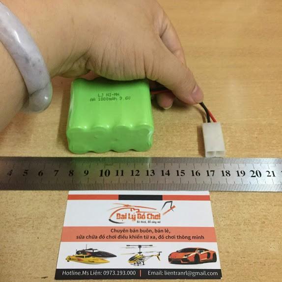 Pin sạc 9.6V dung lượng 1800mAh xếp 2 tầng chân cắm ket2p