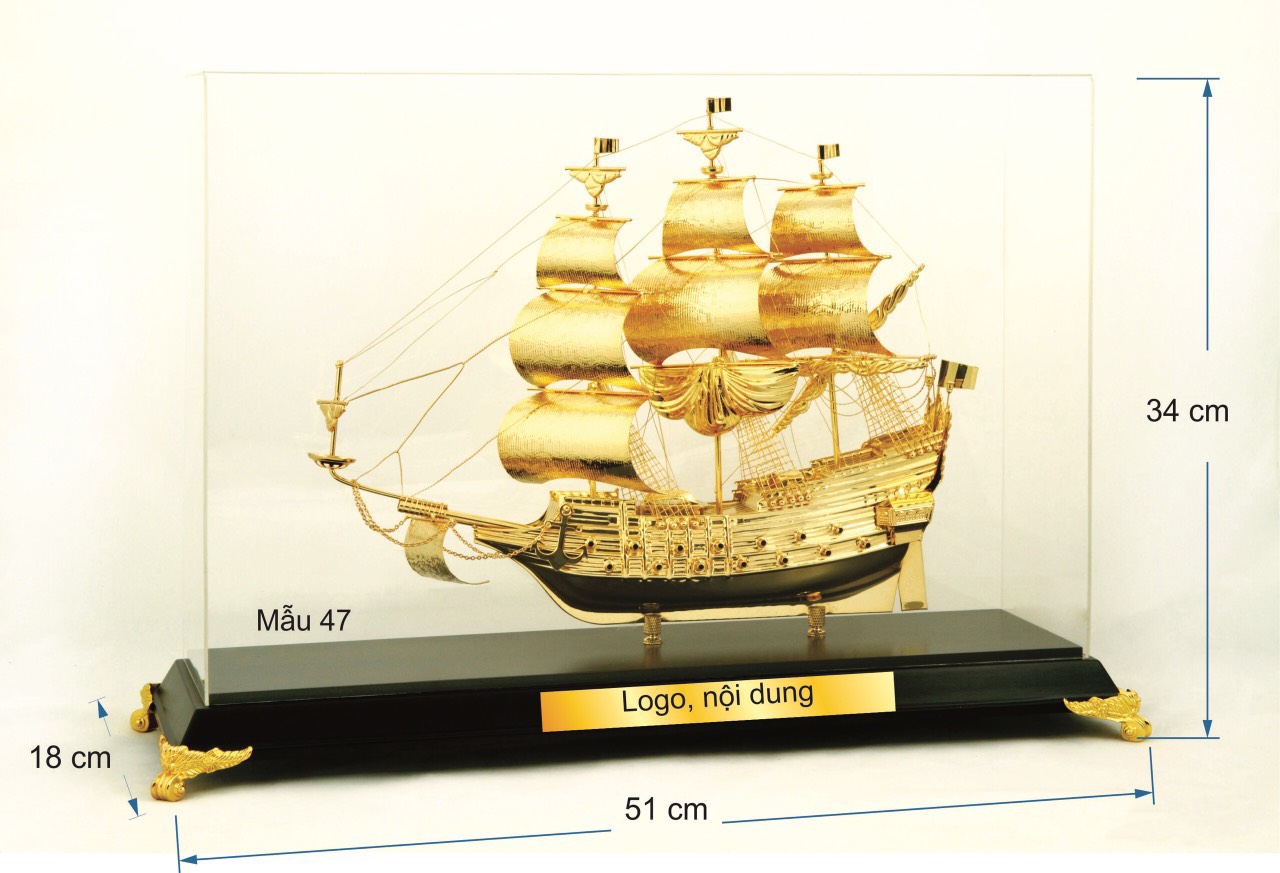 Quà tặng thuyền buồm mạ vàng 24k - quà tặng sang trọng