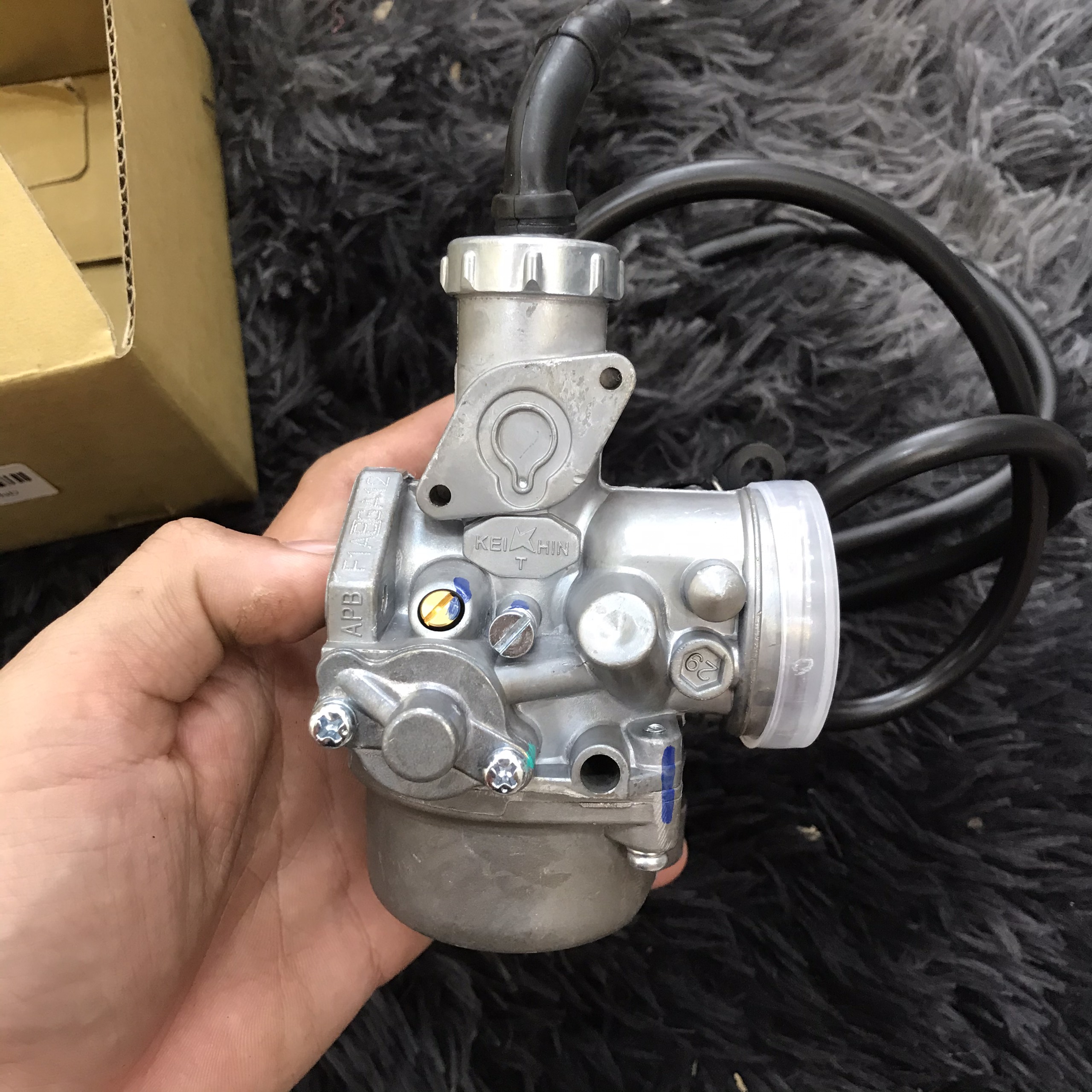Bình xăng con dành cho xe Future Neo Thái 135cc trái 21 độ các loại xe xăng cơ