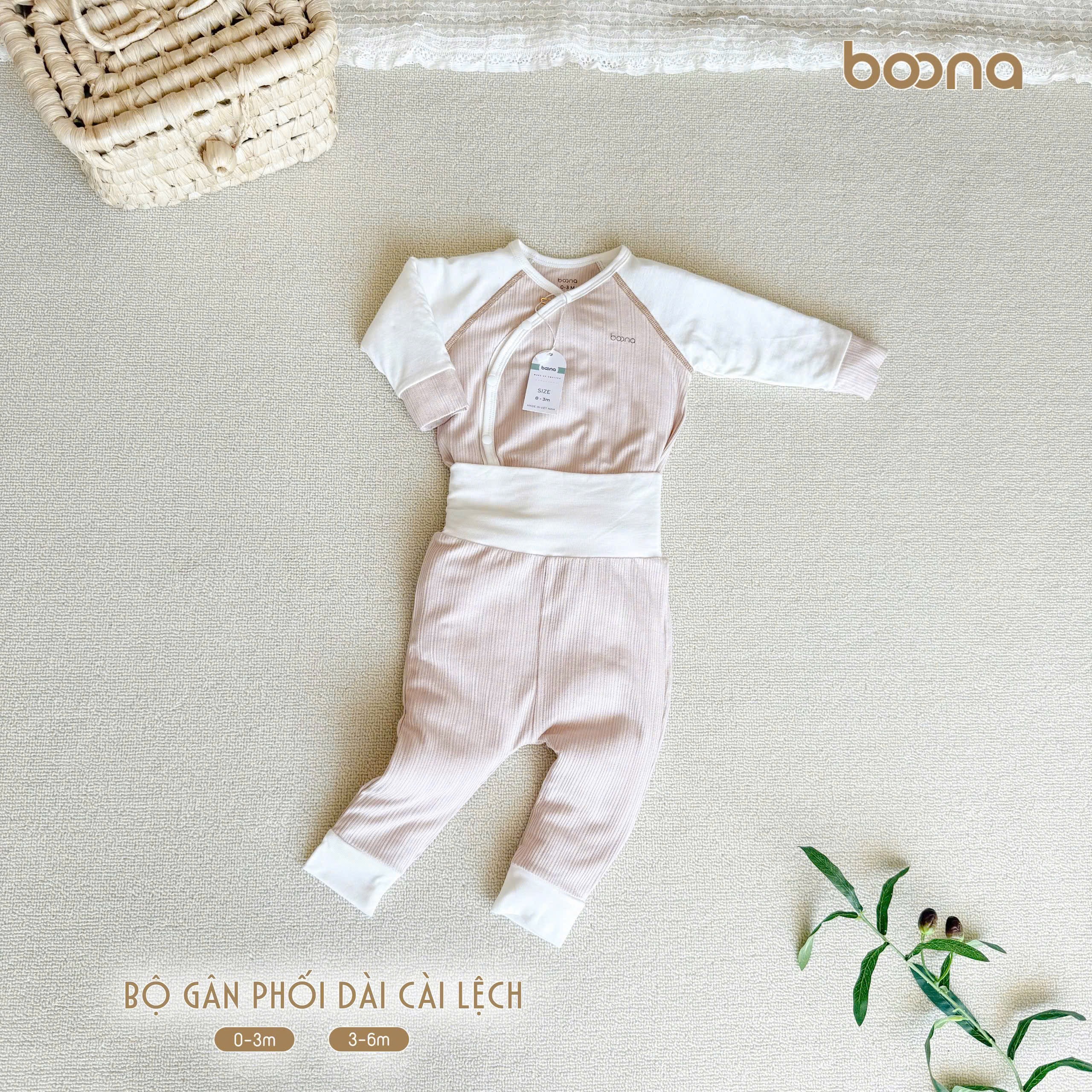 Bộ gân phối dài cài lệch Boona cho bé