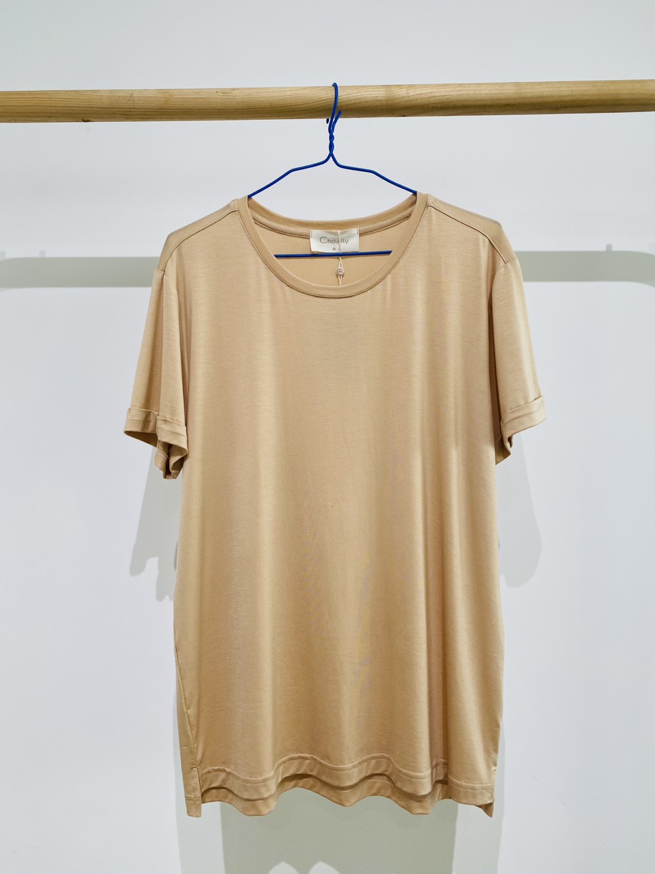 Áo phông trơn cổ tròn tay gập unisex