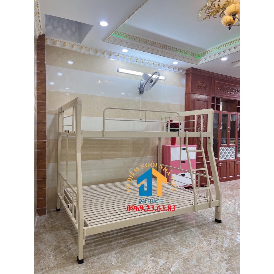 Giường sắt 2 tầng hộp vuông kích thước 1M2 X 1M6 sắt 4x8 - Đại Thành