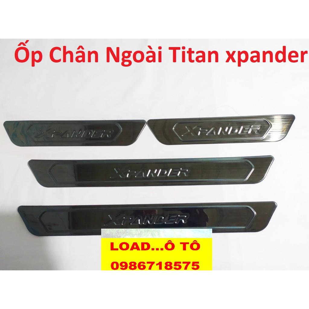 Ốp Bậc Cửa, Nẹp Bước Chân Xe  Mitsubishi Xpander 2022-2018 Trong, Ngoài Chất Chất Liệu Titan Cao Cấp