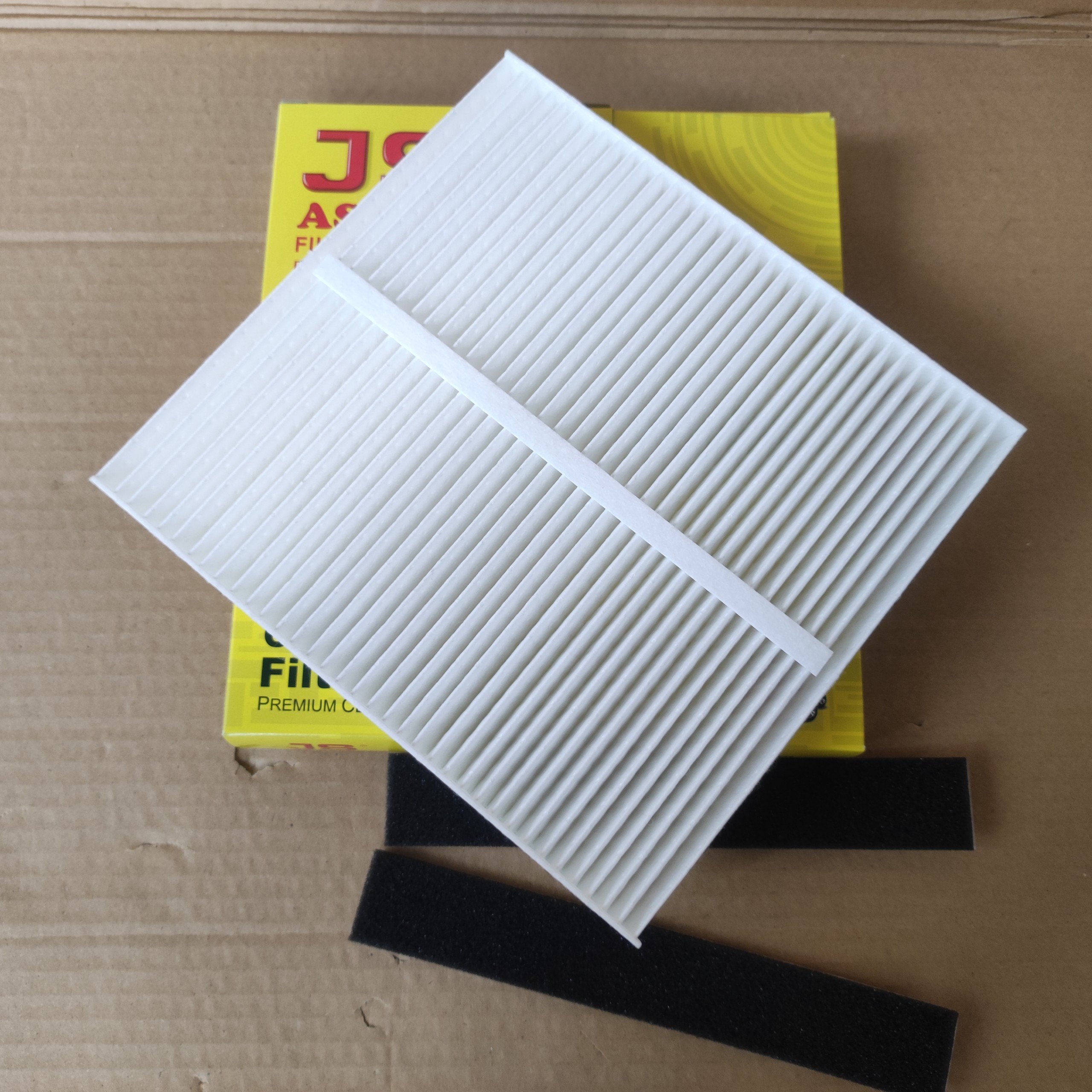 Lọc gió máy lạnh Mitsubishi Pajero 2.4L 2014-2022