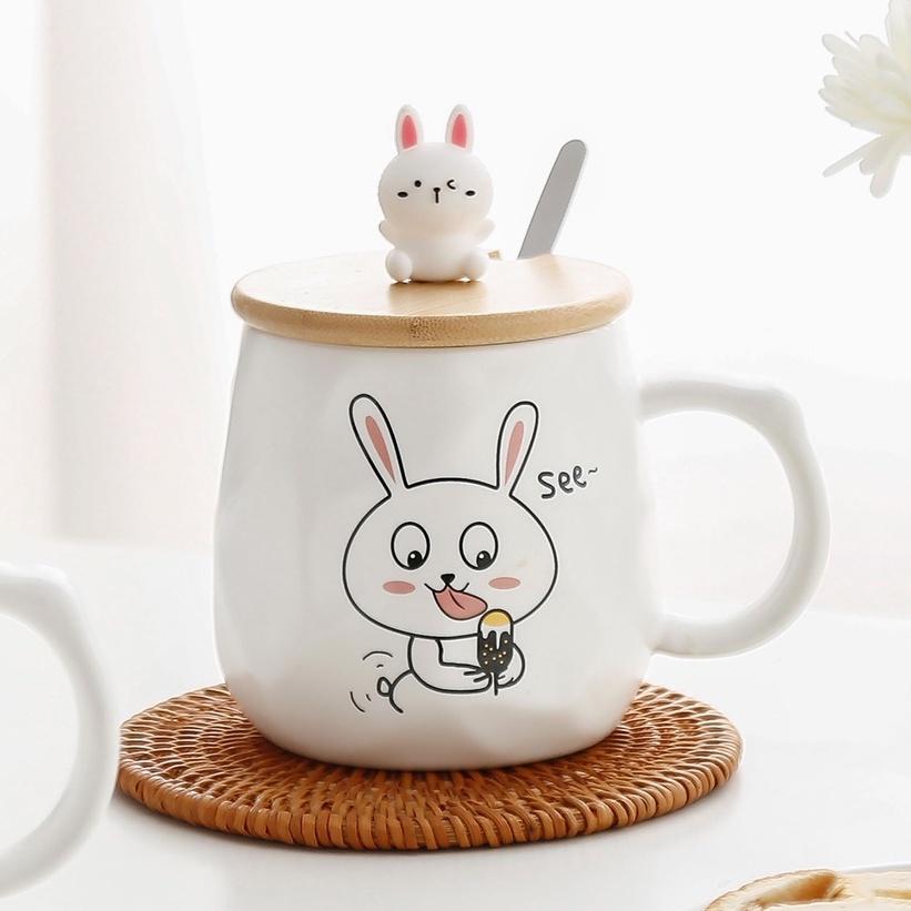 Ly sứ có quai, Ly thuỷ tinh dễ thương, Quà lưu niệm, họa tiết cute, kèm muỗng và nắp hình thỏ 450ml