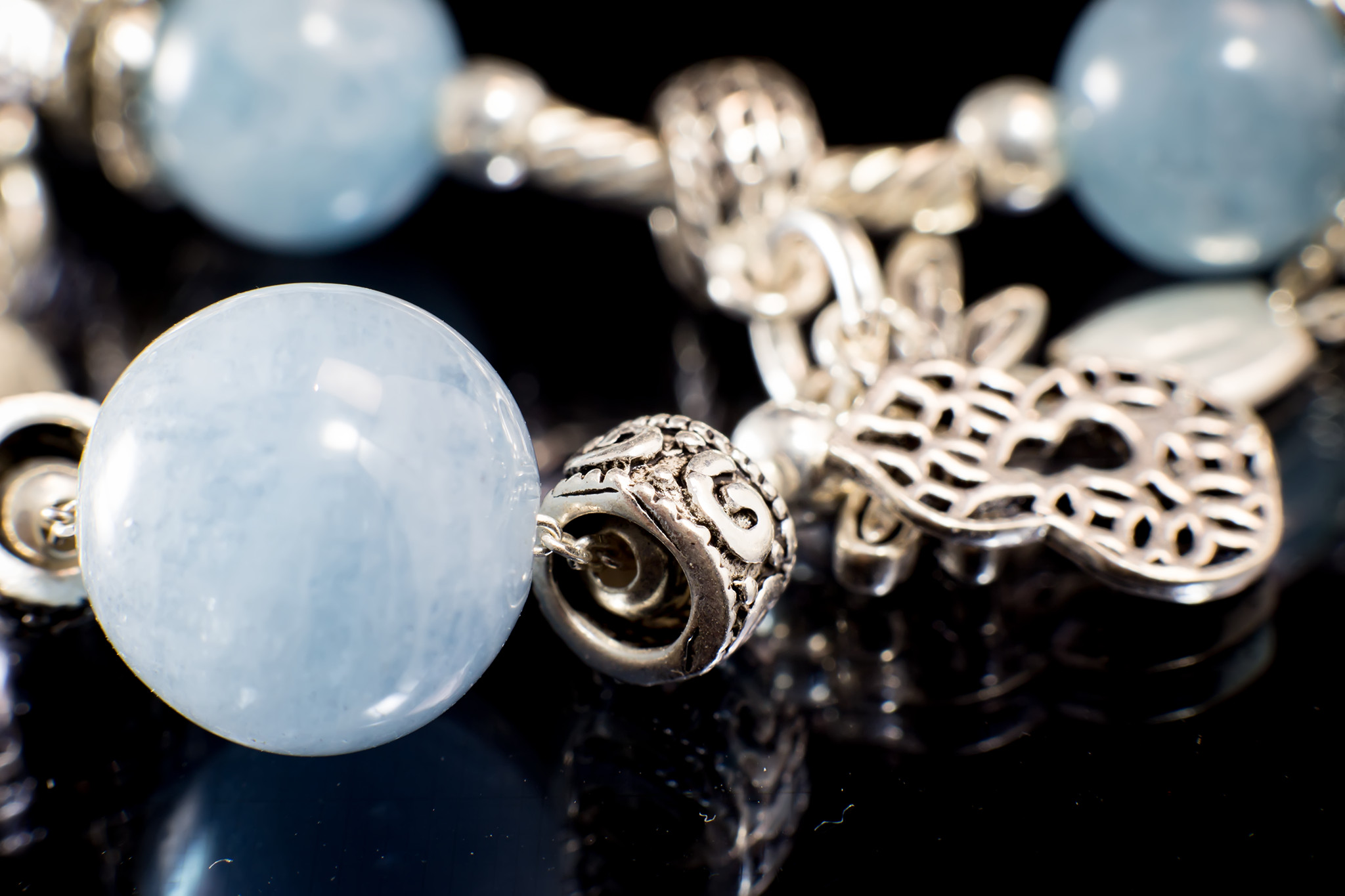 Vòng tay phong thủy Aquamarine thiên nhiên AAAA BlackMount #VT023
