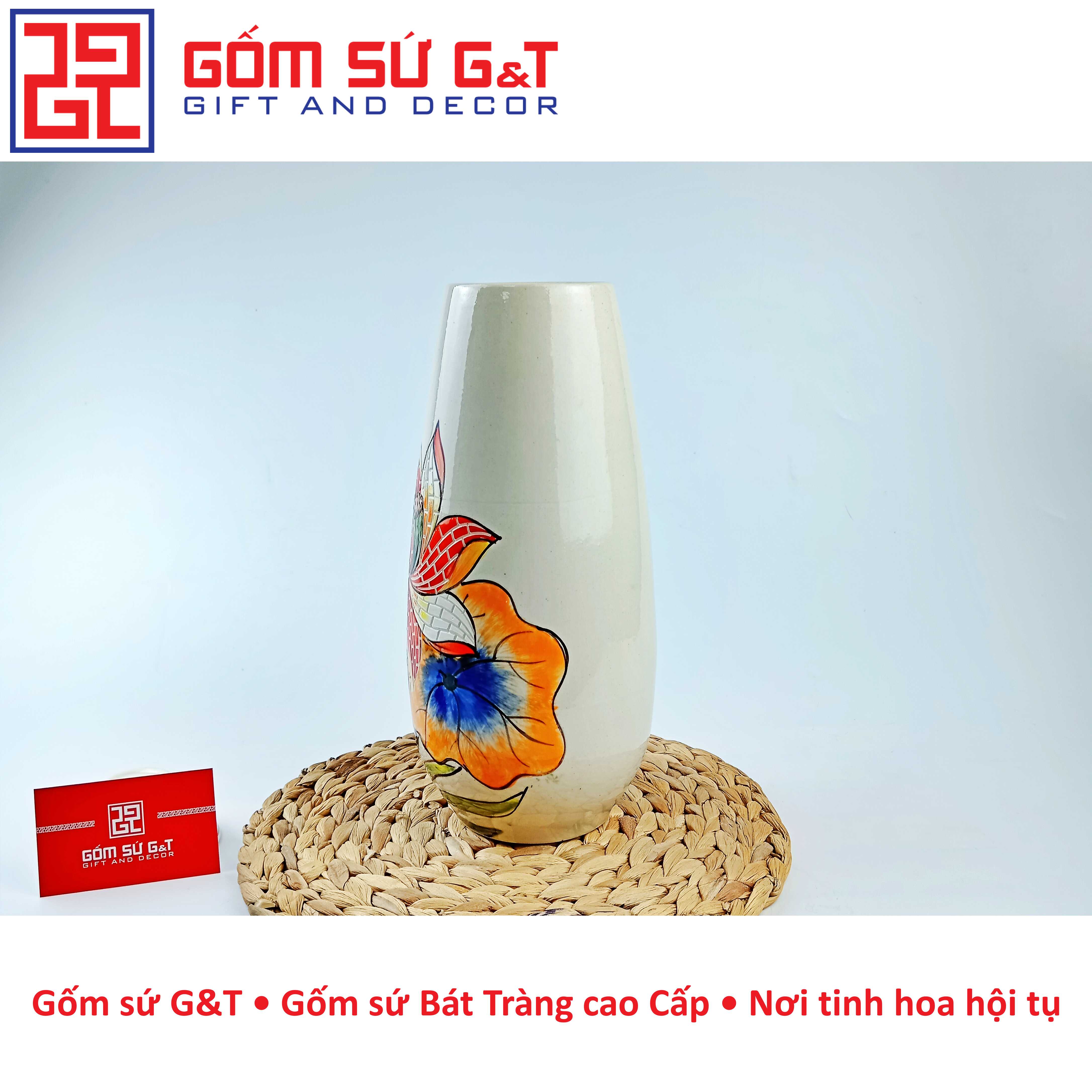 Lọ hoa trang trí dáng bom khắc sen hồng Gốm Sứ G&amp;T