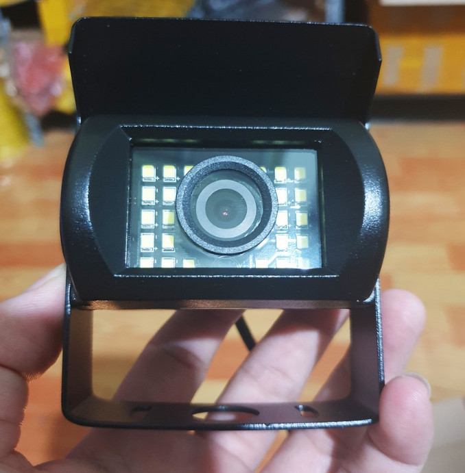 Camera Lùi Xe Tải 24 Đèn Led Chiều Dài Dây Từ 10m Đến 20m