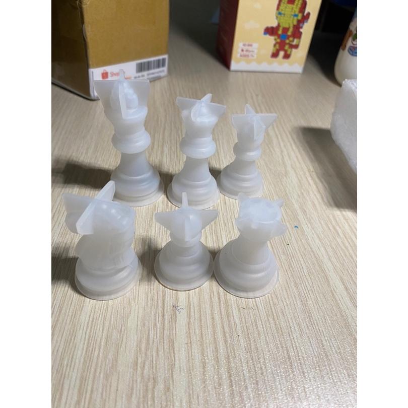 Bộ Khuôn Silicone Hình Cờ Vua Gồm 6 Khuôn Nhỏ Mini - Trường Thịnh Sài Gòn
