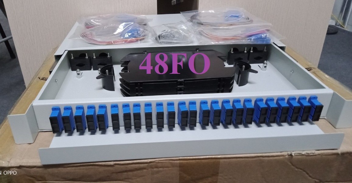 Hộp phối quang  48FO SC Single mode, đầy đủ phụ kiện, nhập khẩu chính hãng