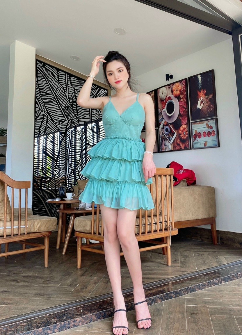 ĐẦM 2S XÈO TẦNG, CÚP NGỰC, CỰC KUTE, GỢI CẢM, GAM MÀU NGỌT NGÀO,TÔN MÀU DA