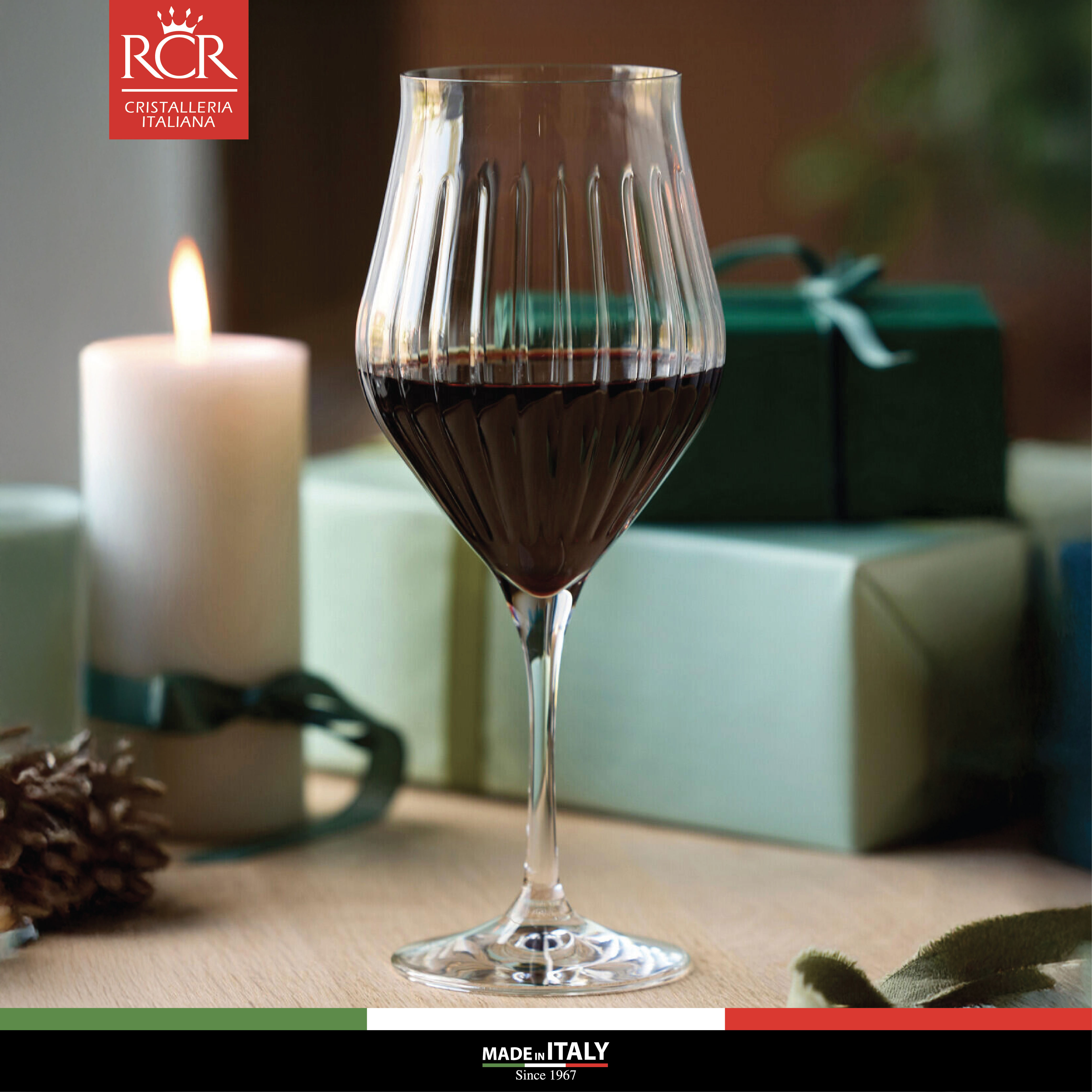 Ly Uống Rượu Vang Thuỷ Tinh Pha Lê Không Chì Ý RCR Crystal Timeless - Timeless Wine Glass 550 ml