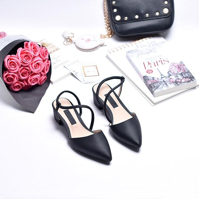 Giày sandal gót thấp họa tiết Merly 1047