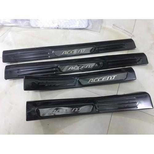 ỐP BẬC TRONG TITAN DÀNH CHO ACCENT 2018-2019-2020-2021