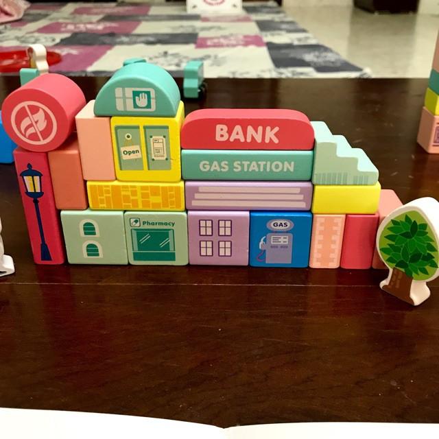 Đồ chơi Mô hình thành phố bằng gỗ có đế + xô