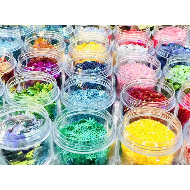 Hộp 30G Kim Tuyến Sequins Hình Trái Tim Đỏ - Trường Thịnh Sài Gòn