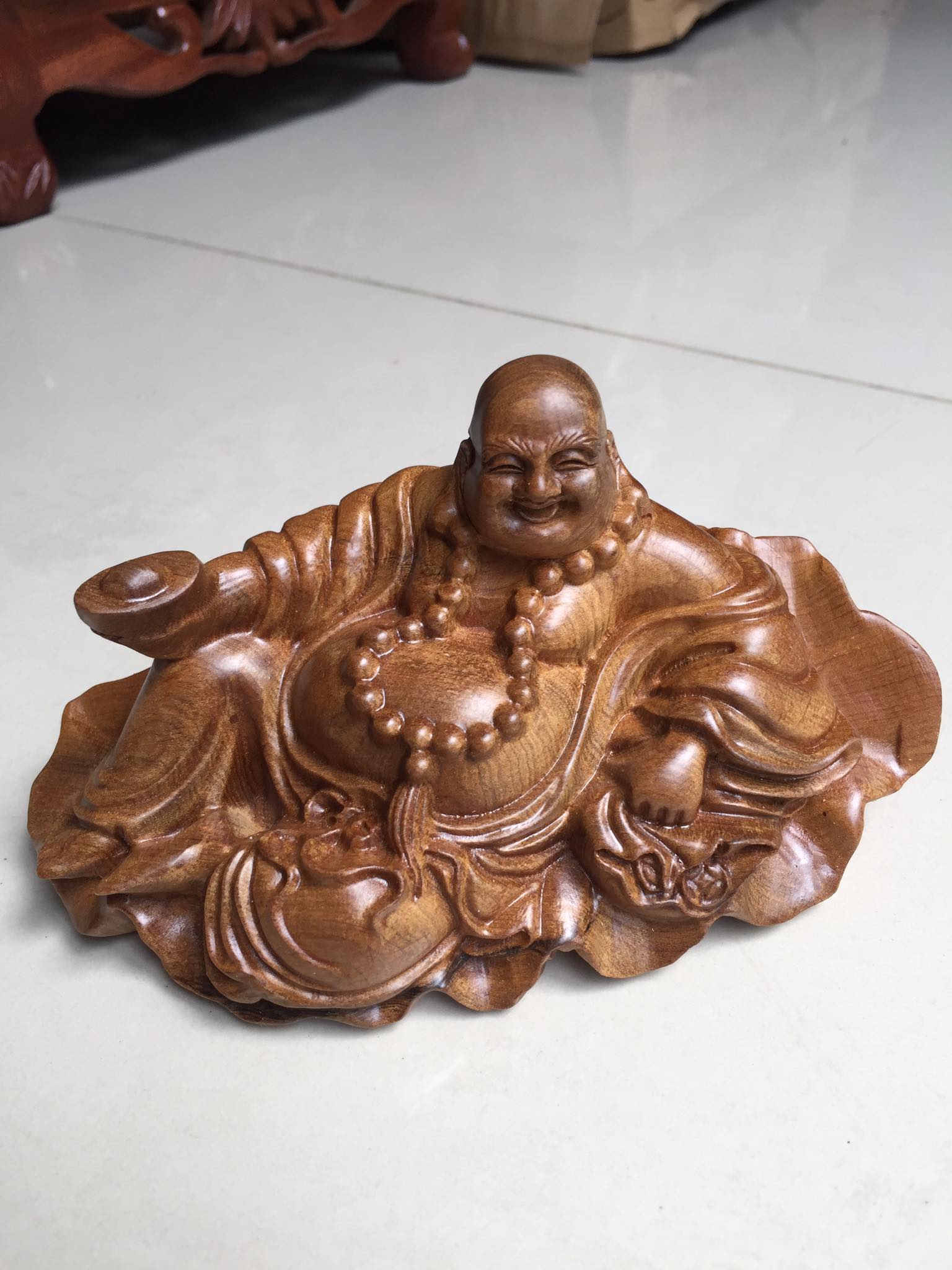 Phật di lặc để bàn hoặc ô tô, gỗ bách xanh,
