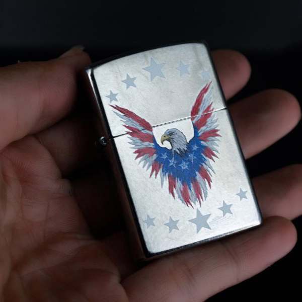 Bật Lửa Zippo 207 Eagle And Shield