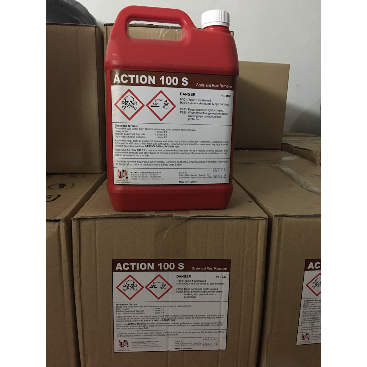 Hóa chất tẩy mốc xi măng, cặn can xi, vết rỉ sét Action 100s