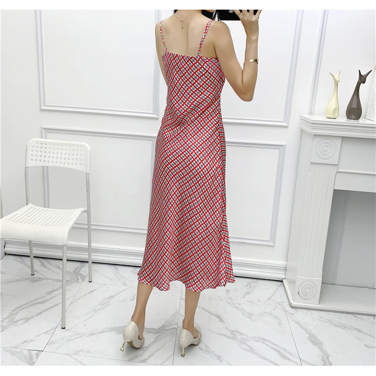 Đầm 2 dây họa tiết caro quyến rũ - A18F