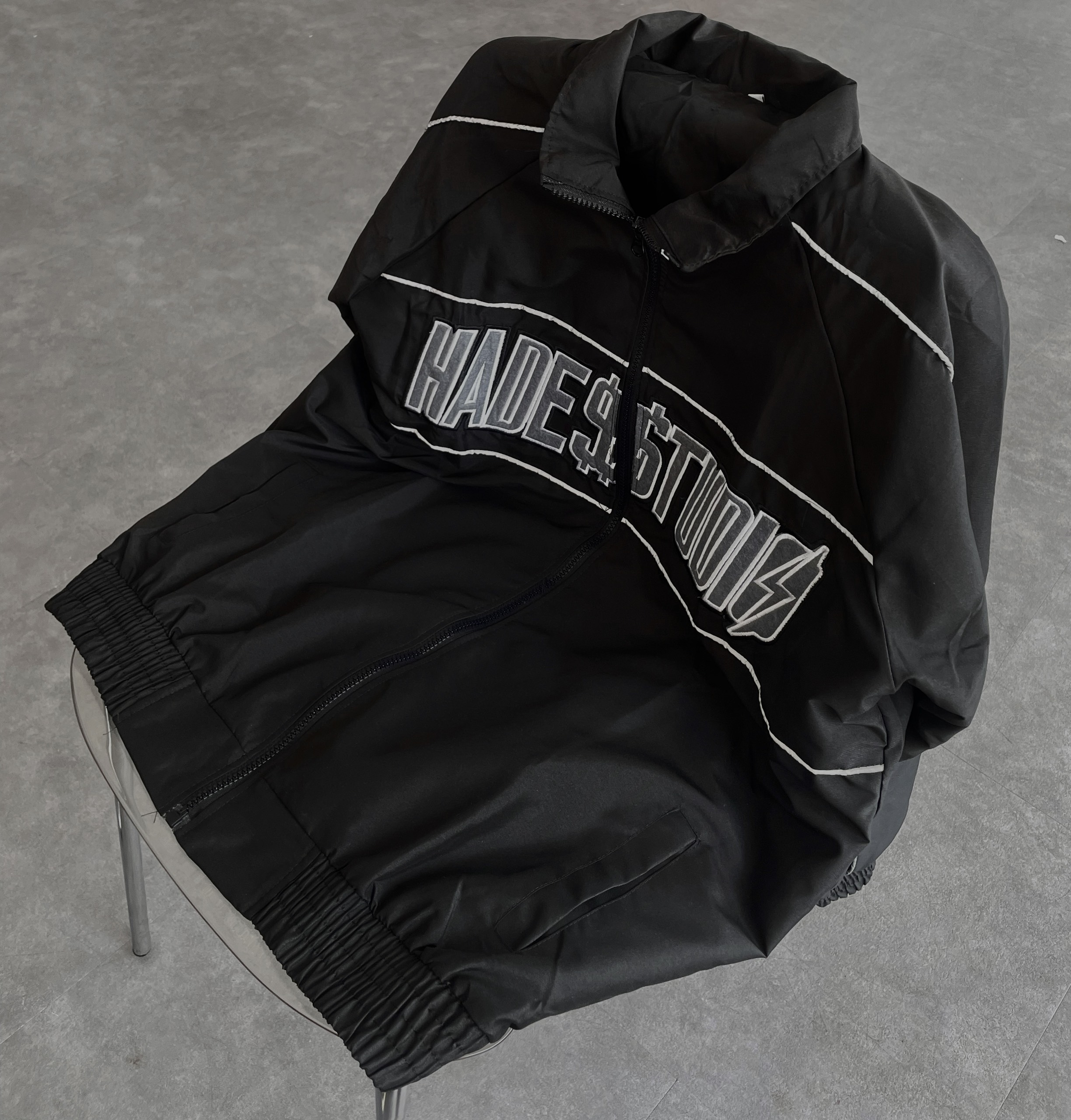 Áo khoác dù local brand unisex mẫu HADES THÊU PHẢN QUANG unisex form rộng - Gin Store