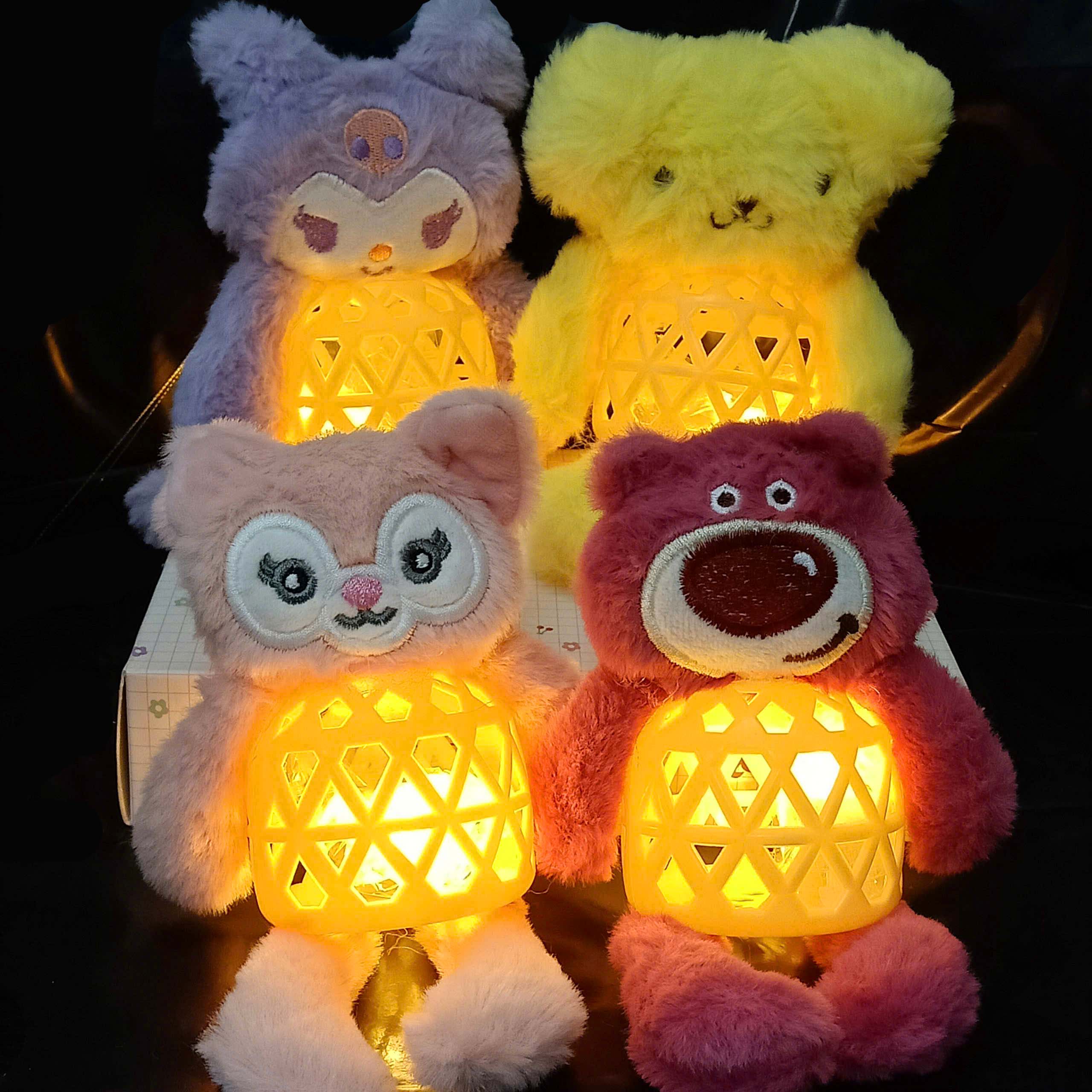 Đồ Chơi Lồng Đèn Kuromi Giỏ Nhựa Thú Nhồi Bông Đèn Lồng Rọ Nhựa Trung Thu Gấu Dâu