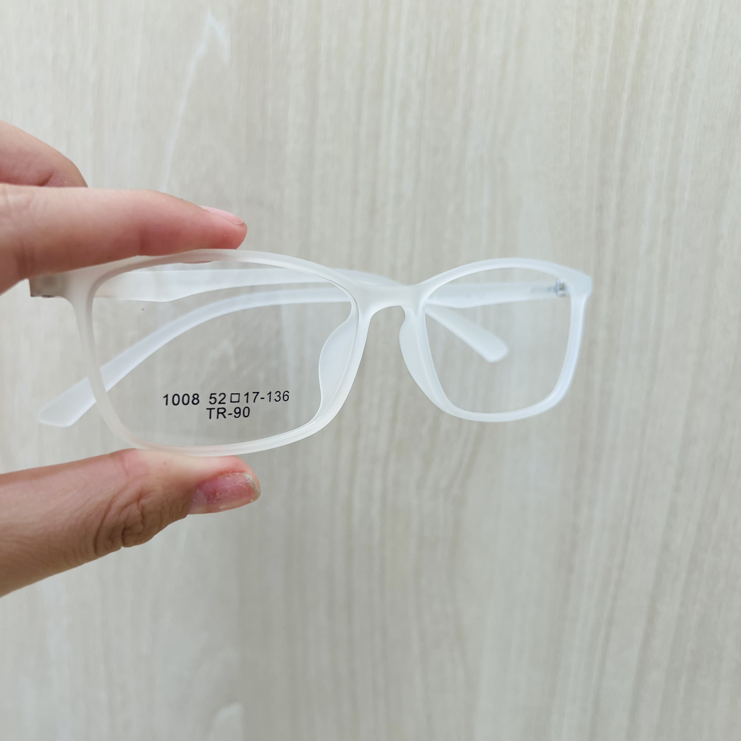 Gọng kính nhựa tr90 siêu nhẹ siêu bền thời trang OURESS - 1008
