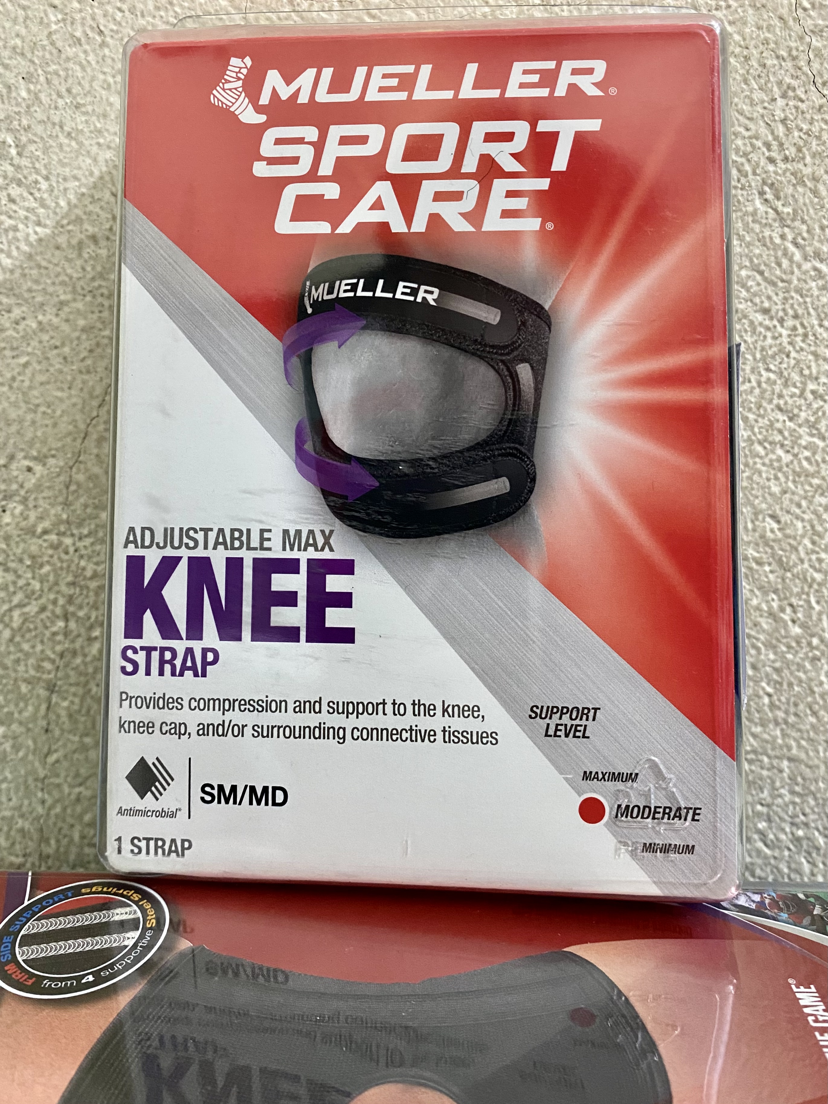 Băng đầu gối Mueller 59857 Max Knee Strap (59857)