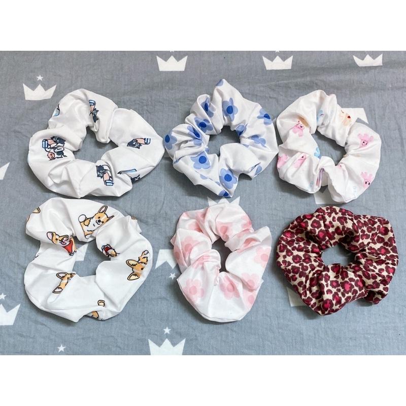Dây cột tóc scrunchies hoạ tiết nhiều hình dễ thương