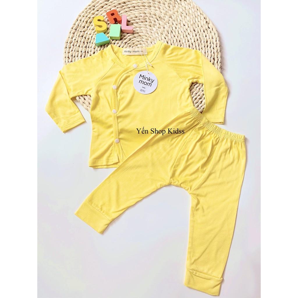 Bộ Dài Tay Minky Mom Cài Lệch Sơ Sinh Cho Bé Yêu