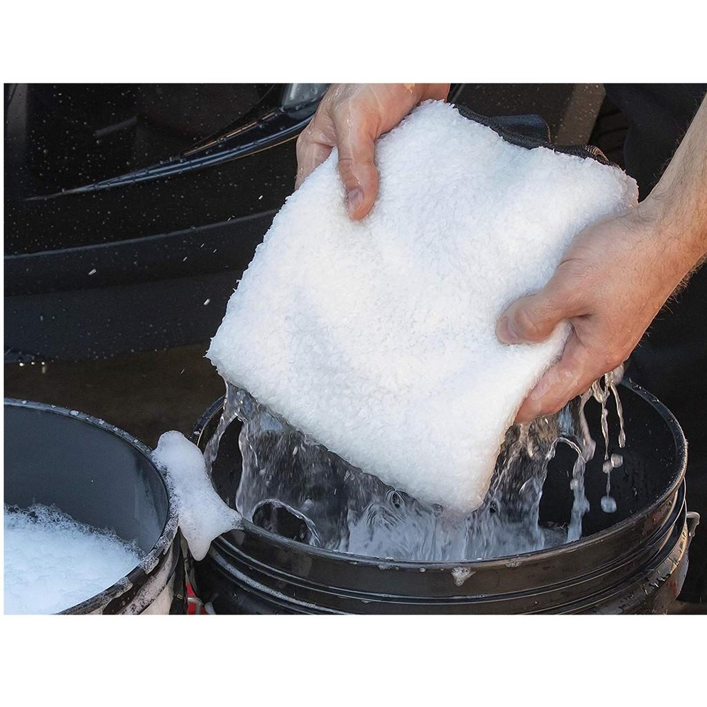 Meguiar's Găng tay rửa xe hở ngón, siêu dày - Microfiber Wash Mitt - X3002 EU