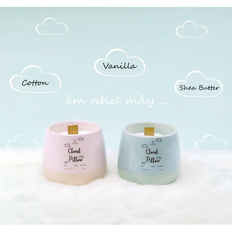 Nến thơm LÁ NHỎ Cloud Pillow (Cotton + Vanilla + Shea Butter) Đem hương của mây về nhà