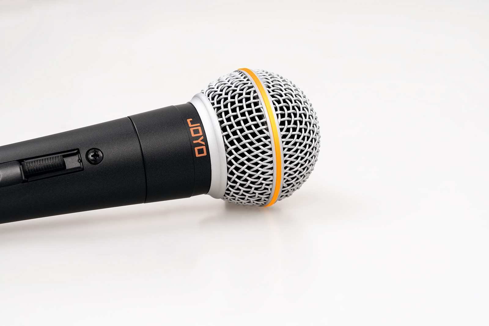 JOYO DM-1 DYNAMIC MICROPHONE – Micro Thu Âm Có Dây Dynamic Chuyên Nghiệp - Hàng chính hãng