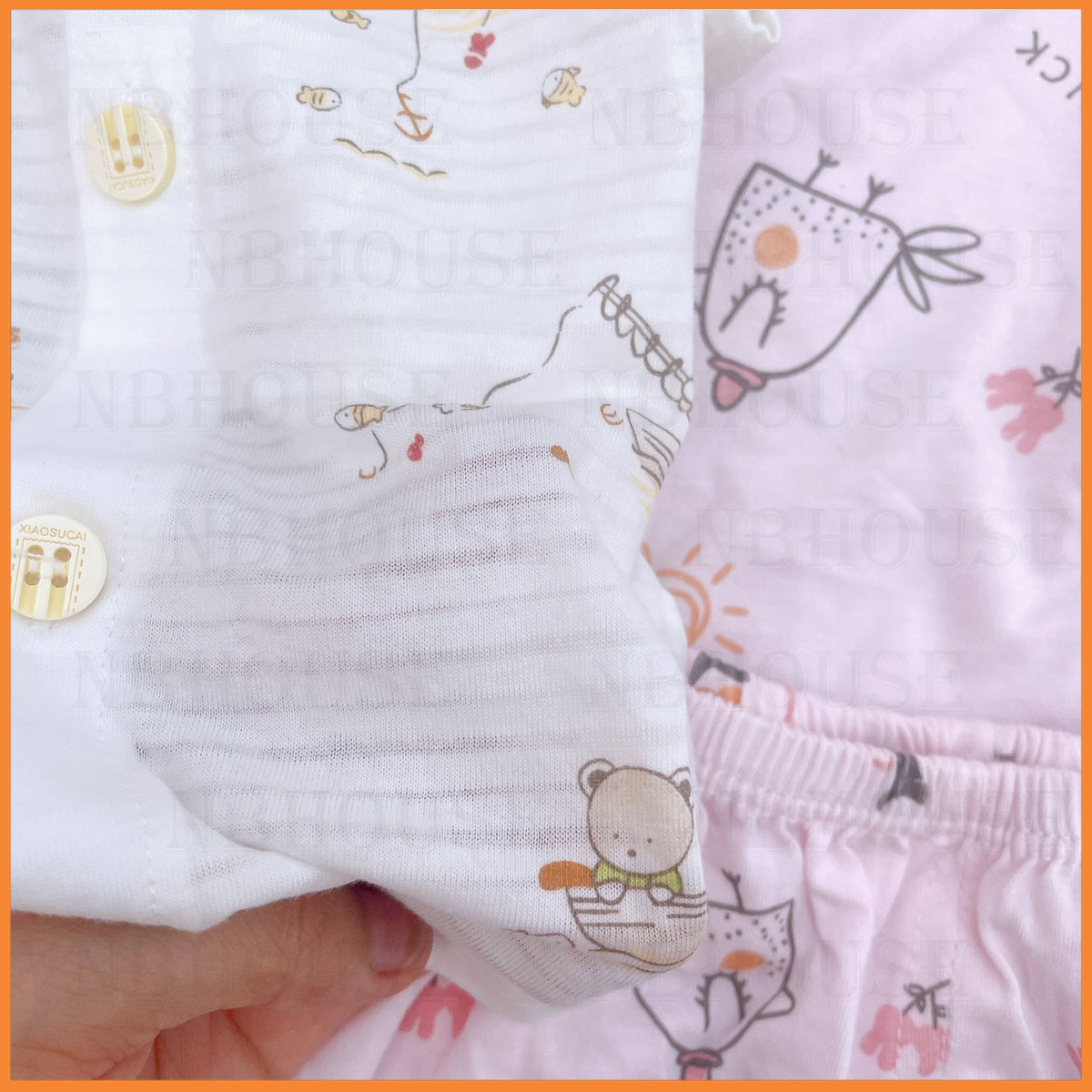 Hình ảnh Set 3 Bộ Đồ Sơ Sinh Cotton Khác Mẫu Cho Bé Trai Và Bé Gái (2 Bộ Rời, 1 Bộ Bodysuit)