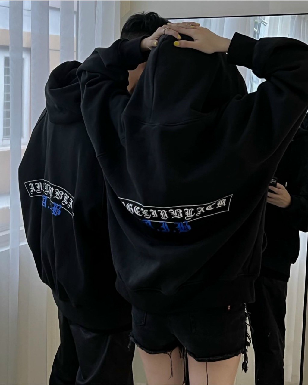 áo khoác hoodie in chữ thái Form Rộng Unisex Tay Bồng Nam Nữ, Áo khoác nỉ in chữ cái viết hoa Dày Màu Siêu Độc Lạ(Kèm Ảnh Thật), áo khoác chống nắng zip khóa kéo in chữ lạ mới về