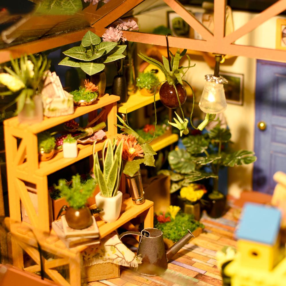 DIY Dollhouse Wooden Room Assemble Kit Home Decoration Miniature House Model Self-installed Simulation Dollhouse