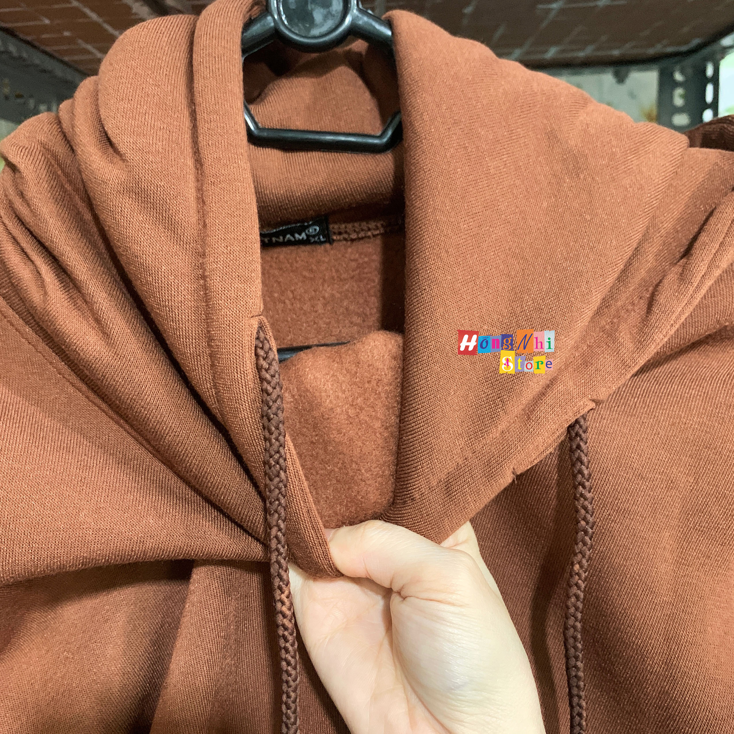 Áo Hoodie Trơn Màu Nâu Cao Cấp Dáng Rộng Unisex Nam Nữ Mặc Được - MM