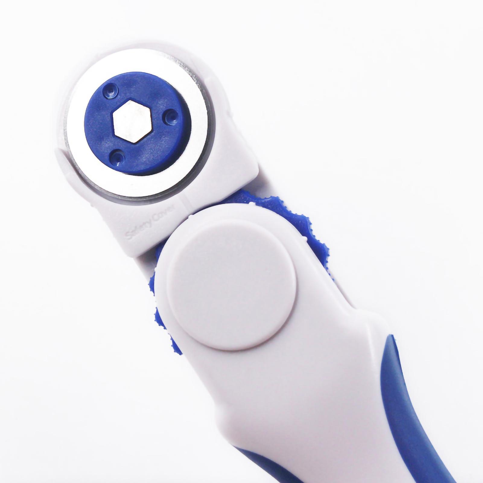 Rotary Cutter 3in1 Cutting Machine with 3pcs Replacement Blades Ergonomic Rubber Handle Rolling Cutter with Safety Lock