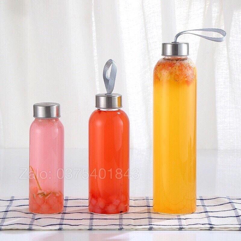 Chai thuỷ tinh đựng nước ép nắp dây