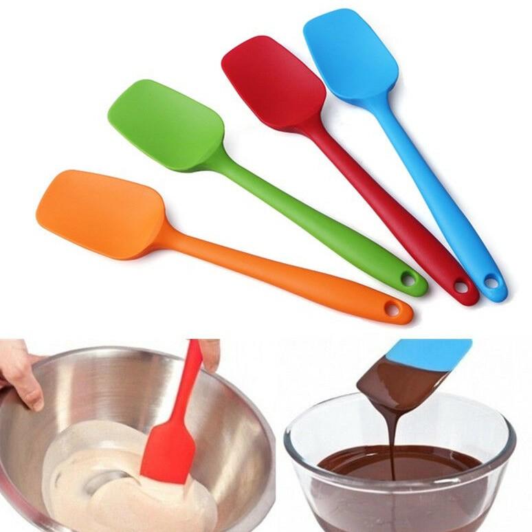 Phới Vét Bột Spatula Silicone Dạng Thìa Chịu Nhiệt