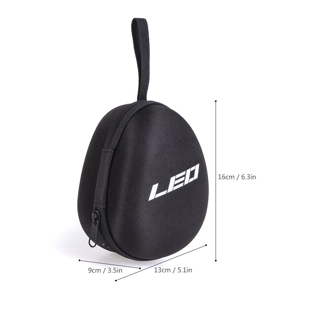 Túi này được làm bằng vải nylon chống nước với đệm EVA có thể bảo vệ cuộn câu cá và các phụ kiện câu cá của bạn.