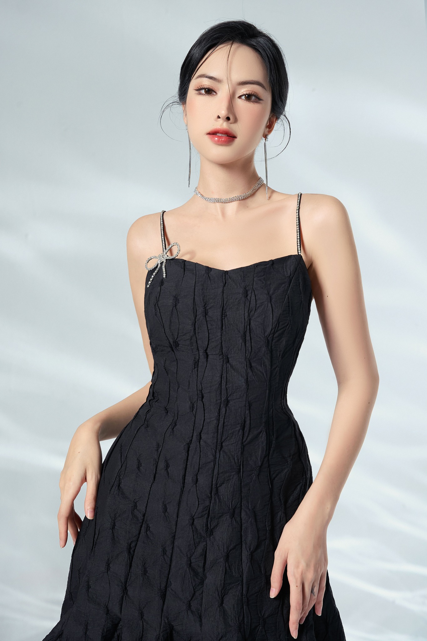 OLV - Đầm Sarah Ruffle Hem Dress