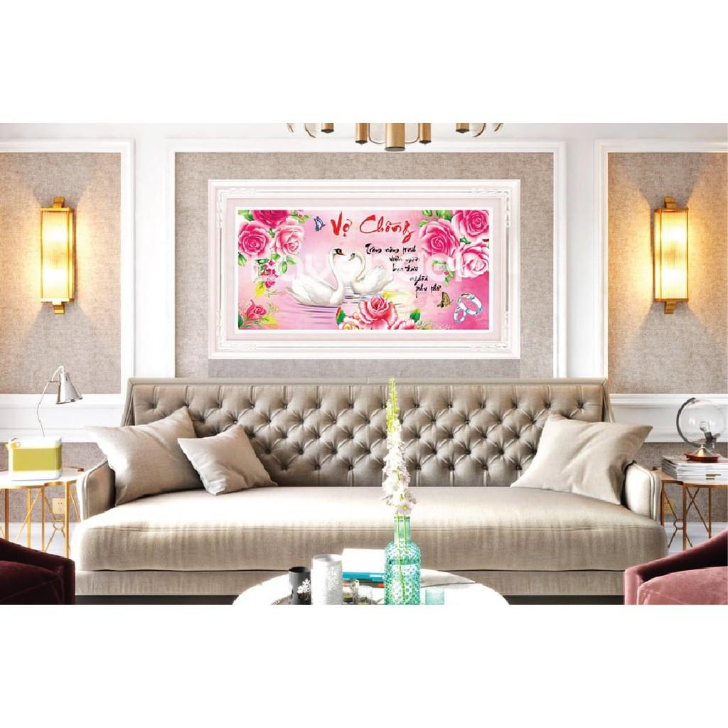 Tranh thêu vợ chồng thiên nga hoa hồng LV3111 - kích thước: 75 * 40cm.