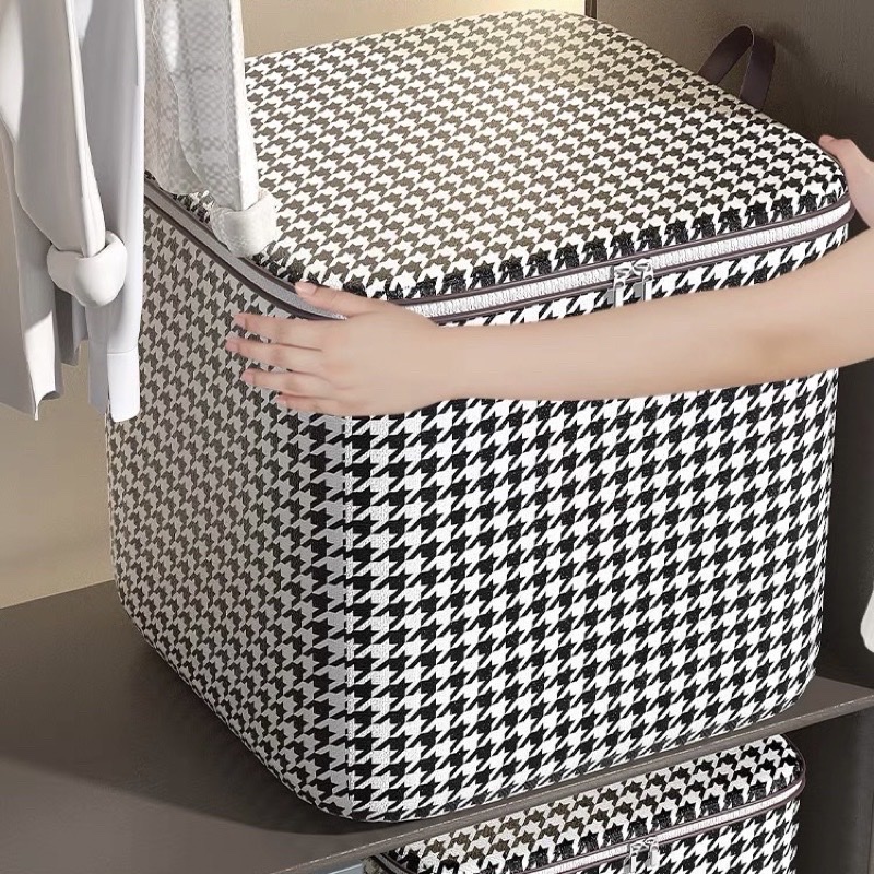 Giỏ Đựng Quần Áo Sọc Caro Trắng Đen – Đựng Chăn Màn, Gối, Quần Áo Tiện Dụng