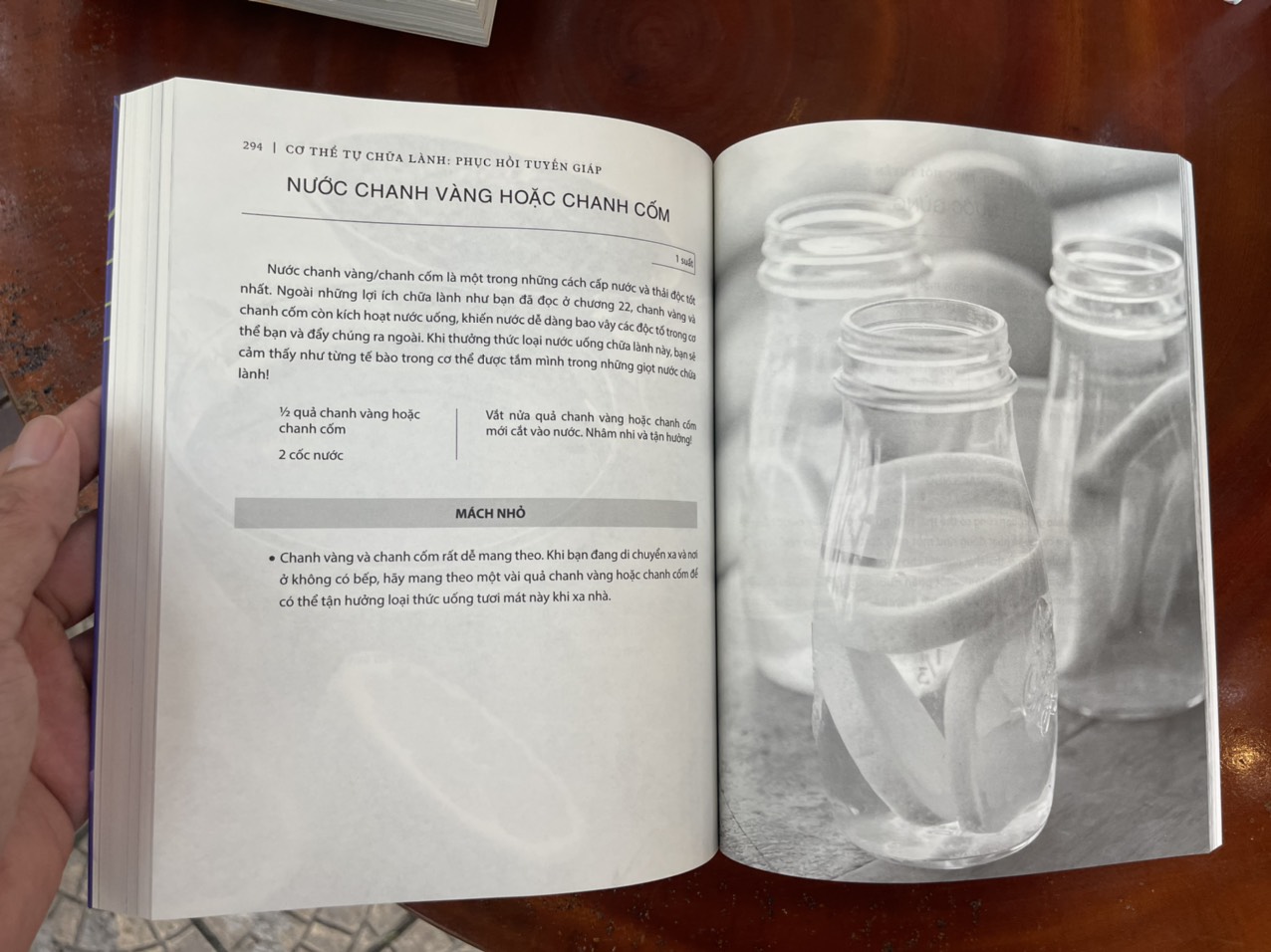 CƠ THỂ TỰ CHỮA LÀNH - THỰC PHẨM THAY ĐỔI CUỘC SỐNG - GIẢI CỨU GAN - NƯỚC ÉP CẦN TÂY - PHỤC HỒI TUYẾN GIÁP - THANH LỌC ĐỂ PHỤC HỒI - THANH LỌC ĐỂ PHỤC HỒI