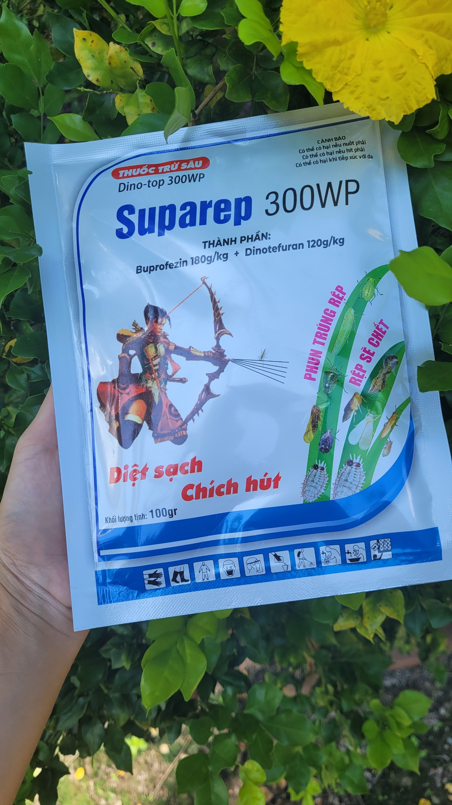Trừ chích hút rầy nâu, rệp sáp , rầy phấn trắng, bọ xít Dino-top SUPAREP 300WP gói 100gram