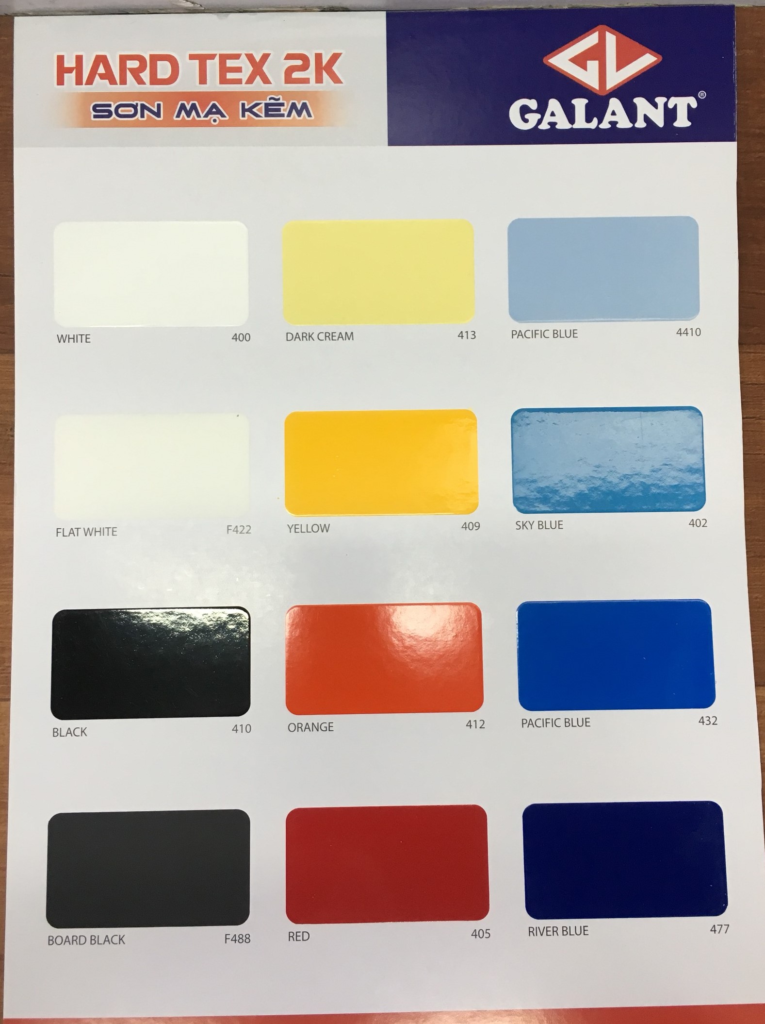 Sơn sắt mạ kẽm không cần lót Galant Hard Tex 2K Flat White F422 1L/bộ