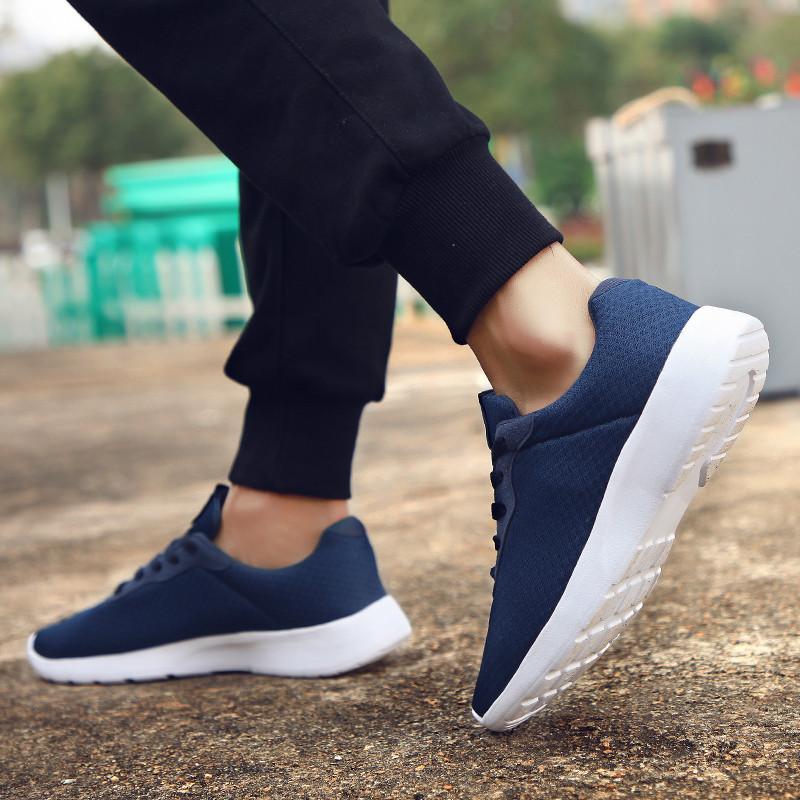 Đàn ông chạy giày giày thể thao nam giày thể thao ngoài trời cho nam giới thể thao nam giới đi bộ chạy bộ giày dép hombre Color: Black White Shoe Size: 38