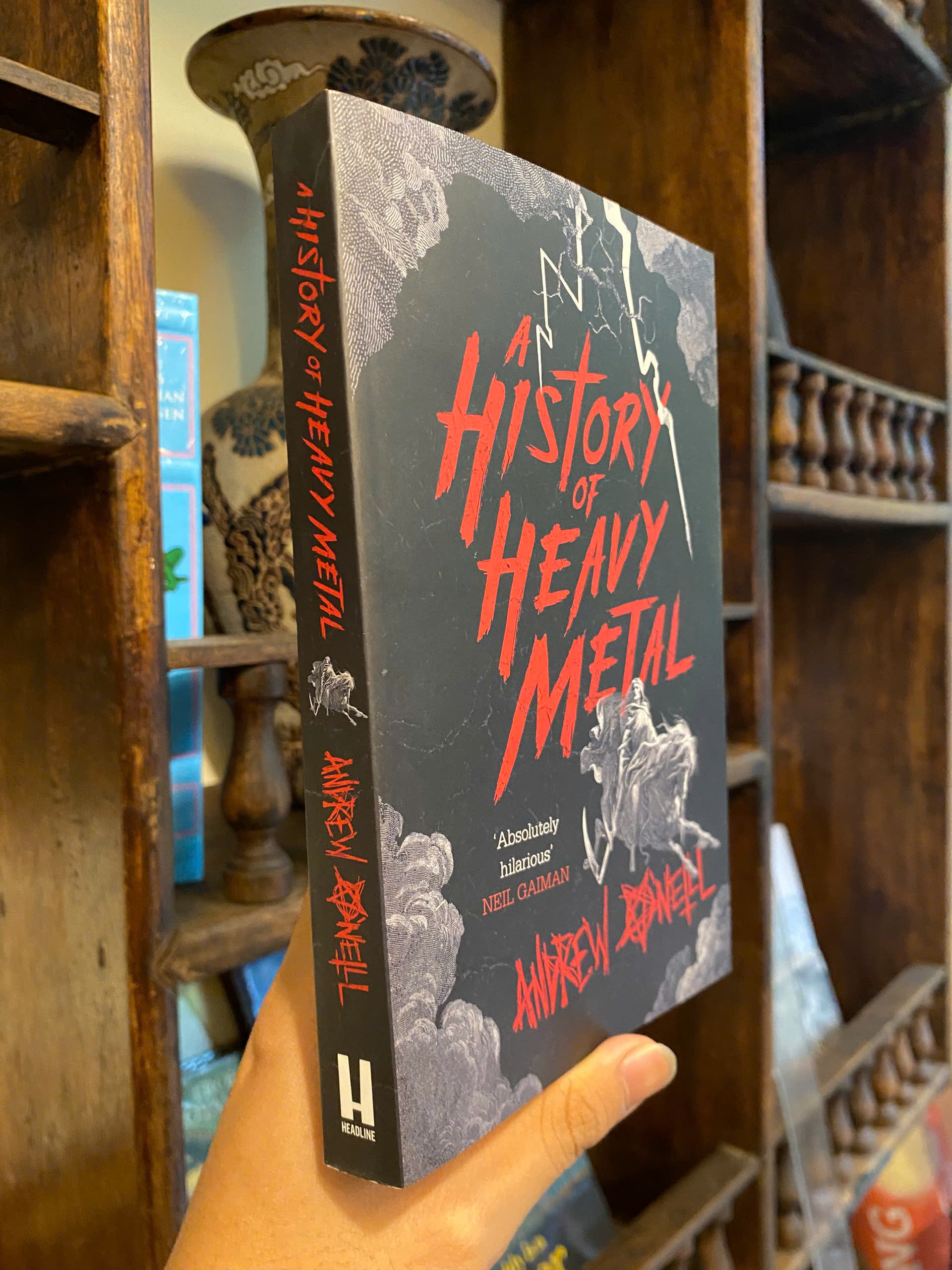 Sách - A History of Heavy Metal by Andrew O'Neill | Music / Nonfiction / Ngoại văn Nhập khẩu